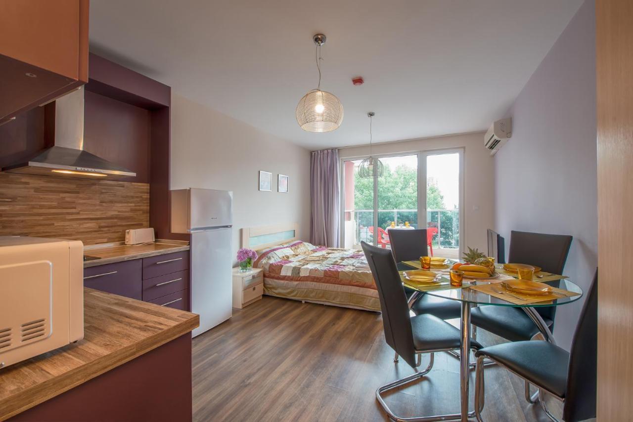 Admiral Plaza Apartament *